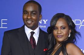 Dat bevestigt een woordvoerder van de amsterdamse club aan het algemeen dagblad. Nick Gordon Ist Tot Der Ex Verlobte Von Whitney Houstons Tochter Ist Gestorben Panorama Stuttgarter Zeitung