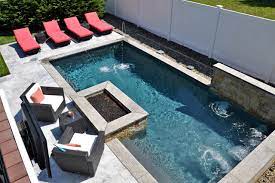 Small fiberglass swimming pool shells & kits, spas, pool builders, pool contractors and pool dealers. Small Lot Swimming Pool Design Minimalistisch Pools New York Von Tranquility Pools Inc Houzz