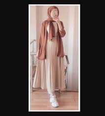 We did not find results for: 15 Contoh Baju Kerja Wanita Muslimah Berhijab Hingga Baju Kerja Wanita Korea Modern Mamikos Info