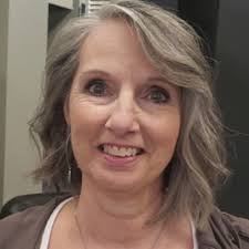 Rebecca Fain's Instagram, Twitter & Facebook