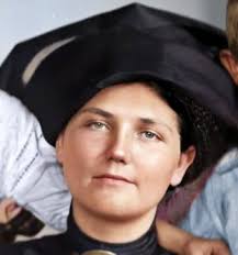 Familiar photographs perhaps posted previously by others, a very early one  must be around 1900 and a Bev Harris special that hung in my late mother's  house.