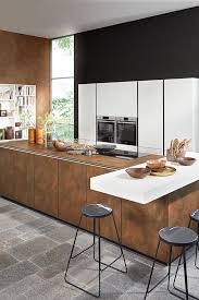Kucheninsel Mit Theke Und Offenen Regalen Kitchen Island With Bar Element And Open Shelves In 2020 Nolte Kuche Kuchendesign Kuchen Design