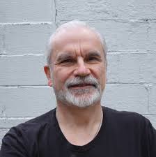 3649 Decided to create a cartoony version of my previous drawing! The  colors and lineart are kinda messy, but I like it