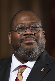 Forum 225 names leadership class, Pennington head honored