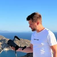 1300+ "Grom" profiles