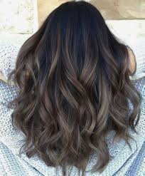 Balayage blond sur une brune balayage blond cendré sur brune. Brun Cendre Le Balayage Ideal Pour Les Brunes