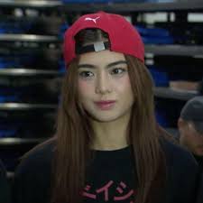 Mikha reading a book in the library💖💖