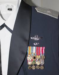 Wear of air force mini medals. Us Air Force Mess Dress Close Up Of Brigadier General Juli Flickr