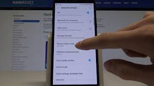 Mantener presionado el boton de menos del volumen mas (+) el boton de atras mas (+) el boton de apagar. Developer Options In Samsung Galaxy J6 Oem Unlock Usb Debugging Unlockfrp