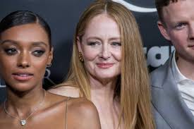 Photo : Sophia Wilde, Miranda Otto, Patrick Gibson, au Photocall de la  première du film "The Portable Door" à Moore Park, Australie, le 23 mars  2023. Celebs attend the world premiere of