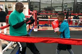 Jimmy Vaccaro remembers frenzy after James “Buster” Douglas' shocking  victory