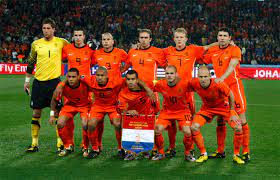 Les hollandais se présentent à la compétition en tant que champions d'europe en titre et ils terminent 1er du groupe b. Pays Bas Equipes Coupedumonde2018 Fr