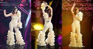 Amusica e il resto scompare. Elettra Lamborghini E Il Resto Scompare La Twerking Queen Accende Il Festival Con Musica E Look Photogallery Rai News