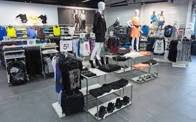 Si vous en possédez, vous pouvez donc aller dans ce magasin pour les dépenser tout d'abord, vous allez dans le magasin kiabi ste genevieve à sainte geneviève des bois (91700). Kiabi Developpe Un Nouveau Concept De Magasins Actualite Distribution 379899