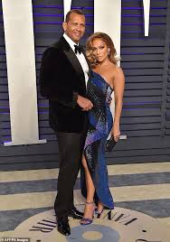 Prior to today's official reveal, rumors about lopez and rodriguez's split once again surfaced this week, when some people noticed that in a series of photos lopez posted on instagram. Jennifer Lopez Officially Engaged To Her Love Alex Rodriguez A New Power Couple Is Born