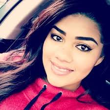 Bella Camacho (Baya) (@bellacamacho2)