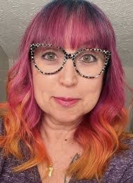 Tammy Stout's Instagram, Twitter & Facebook