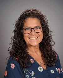 Marilyn Wiese's Instagram, Twitter & Facebook