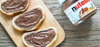 Le pain fait‐il grossir ? Manger Du Nutella Au Petit Dejeuner Fait Il Grossir Le Blog Anaca3 Com