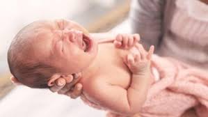 Ia bukan saja menyebabkan masalah penghadaman seperti kembung perut, cirit birit, dan sembelit tetapi ia juga menyebabkan masalah sistem perkumuhan seperti ginjal dan hati. Hati Hati Bayi Menangis Berlebihan Bisa Sebabkan Kembung Lho Bunda