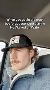 Cuts deep., 🎥: coalthemole (TikTok)