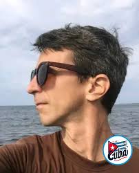 Pobre pilo,por ablanchin le van a dar una estocada 😑.muy ingenuo pilo.