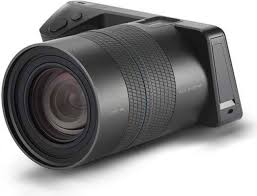 It also loses the tilt and flip lcd screen, instead receiveing the same rather small 6.7cm (2.6) display as the a230. Lytro Illum Review Photography Blog