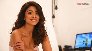 Shriya saran (1)