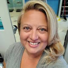 Paige Krogh's Instagram, Twitter & Facebook