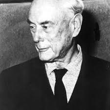 Paul Peter Ewald, 1888–1985 (courtesy of the AIP Emilio Segri Visual...