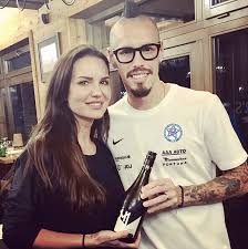 Get marek hamsik latest news and headlines, top stories, live updates, special reports, articles, videos, photos and complete coverage at mykhel.com. Prestupova Bomba Marek Hamsik By Mal Posilnit Slovan Bratislava Ereport Sk