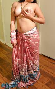 Mallu aunty saree nude
