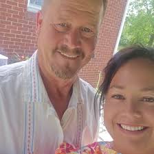 What stump grinding services are available in Jasper?