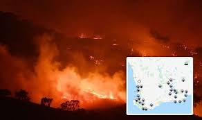 A bushfire watch and act was in place for parts of gidgegannup, millendon, walyunga national park, upper swan community news photographer david baylis caught this picture of the wooroloo bushfire. Australia Fires Map Is Perth Affected By The Fires Fires In Western Australia Mapped World News Express Co Uk