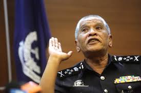 Beliau, yang dilantik sebagai timbalan ketua polis negara pada disember 2014 sebelum ini, dan tugasnya disambung secara kontrak selama setahun. Deputy Igp Vows Stern Action Against Those Trying To Spoil Police Macc Ties Malaysia Malay Mail