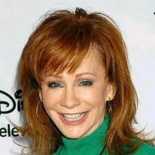 Laurie Getchell's Instagram, Twitter & Facebook