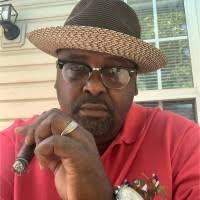 Demetric Moore's Instagram, Twitter & Facebook