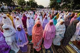 Sementara itu, pp muhammadiyah menetapkan hari raya idul fitri 1 syawal 1442 h jatuh pada kamis wage, 13 mei 2021. Lebaran 2021 Tanggal Berapa Ini Dia Jawaban Kapan Lebaran 2021 Menurut Muhammadiyah Dan Pemerintah Semua Halaman Grid Fame