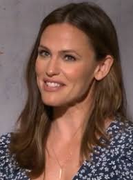 Not only is she absolutely beautiful on the outside (obviously!),. Jennifer Garner Wikipedia