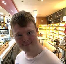 Sandra Miskimmin's Instagram, Twitter & Facebook