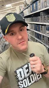 🚨 How to get FREE Christmas Gifts is 2025