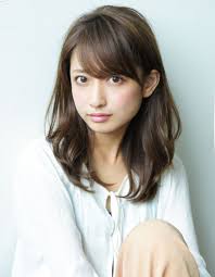 大人女子のセミロングヘアパーマ yr 402 ヘアカタログ 髪型 ヘアスタイル afloat アフロート 表参道 銀座 名古屋の美容室 美容院 ロングヘア ロングパーマ セミロング パーマ