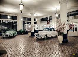 Pontiac Showroom 1948 Car Showroom Pontiac Classic Cars Vintage