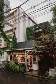 A Guide To The Coolest Coffee Shops In Tokyo Japan Bon Traveler Tokyo Shopping Coffee Shop Japanese Coffee Shop