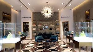 My job was to create a website that offers the client a handbag customization service, hand in hand with the designers of the house. Gianfranco Lotti Branch Bags And Handbags Dubai Citysearch Ae