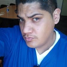 Peter Ulloa (@Peetie04)