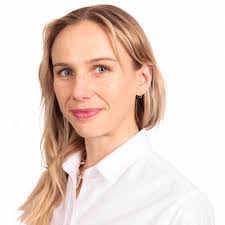 Lenora Daniels's Instagram, Twitter & Facebook