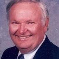 Leah Ledet's Instagram, Twitter & Facebook