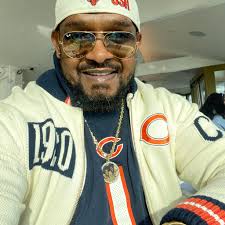 This mouth-watering spicy chicken fried rice can be prepared in less than  30 mins. Recipe ▷ https://khinskitchen.com/spicy-fried-rice/