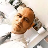 40+ "Robert Bedwell" profiles